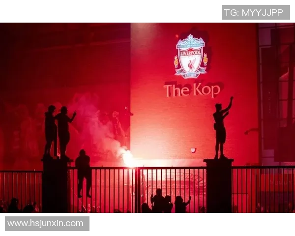 英超精彩对决利物浦主场3-0战胜热刺补时进球点燃全场激情